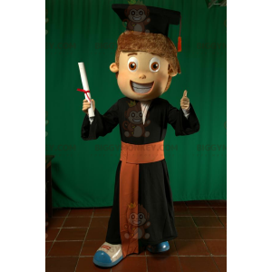 Čerstvý kostým maskota BIGGYMONKEY™ pro absolventy s kloboukem