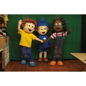 3 BIGGYMONKEY™s maskot af glade børn med farverige outfits -