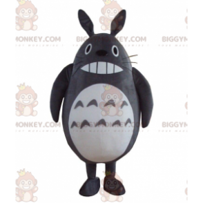 BIGGYMONKEY™ mascottekostuum van Totoro grijs en wit, cartoonkostuum - Mascottes beroemde mensen - BiggyMonkey.com