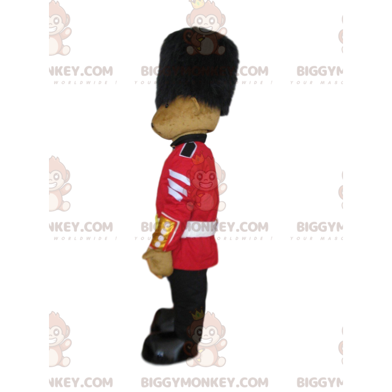 Kostým Teddy BIGGYMONKEY™ maskota, oblečený jako britská garda Kostým Teddy BIGGYMONKEY™ maskota, oblečený jako britská garda