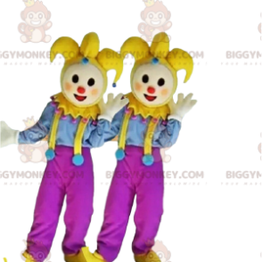 disfraces de acróbatas, bufones de reyes muy coloridos -