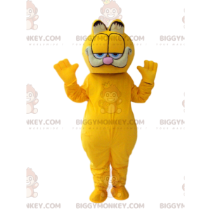 Verkleidung von Garfield, der berühmten orangefarbenen