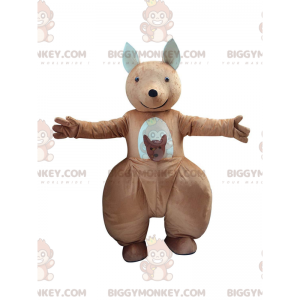 BIGGYMONKEY™ maskotkostume Brun og hvid kænguru med baby i pose