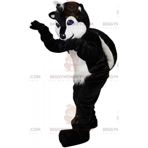 BIGGYMONKEY™ maskottiasu mustavalkoinen napakissa, pesukarhuasu