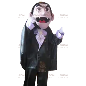 BIGGYMONKEY™ mascot costume of vampire in costume. vampire