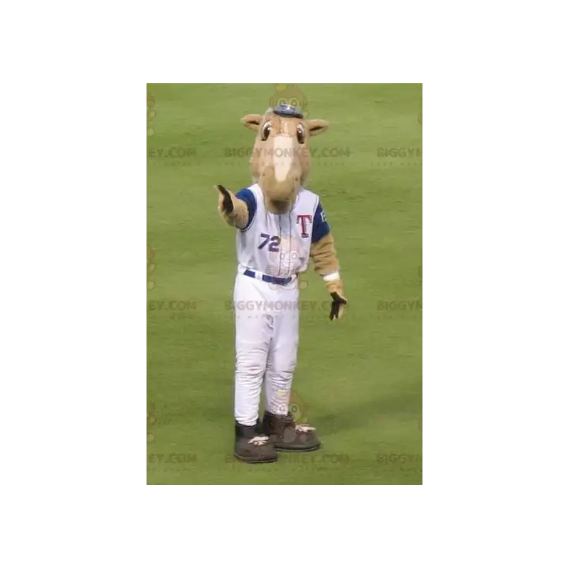 BIGGYMONKEY™ Mascot Costume Brown Camel In Baseball Outfit - BIGGYMONKEY™ Mascot Costume Brown Camel In Baseball Outfit -