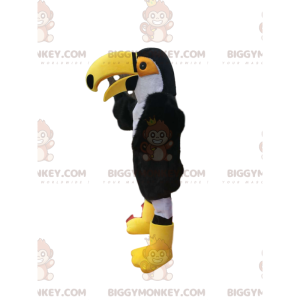 BIGGYMONKEY™ Mascot Costume of Black and White Toucan with Big Yellow Beak - Bird mascot - BIGGYMONKEY_013153 - BiggyMonkey.com