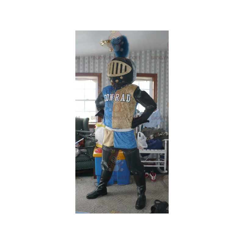 Färgglad riddare BIGGYMONKEY™ maskotdräkt med hjälm - Färgglad riddare BIGGYMONKEY™ maskotdräkt med hjälm -