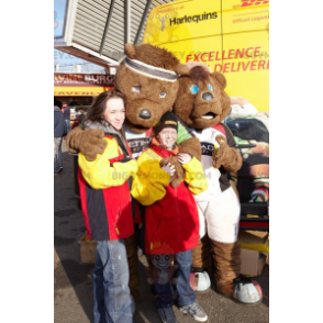 2 BIGGYMONKEY™s brown bear mascot in sportswear -