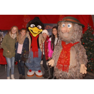 2 BIGGYMONKEY's mascotte een pinguïn en een harige bruine yeti