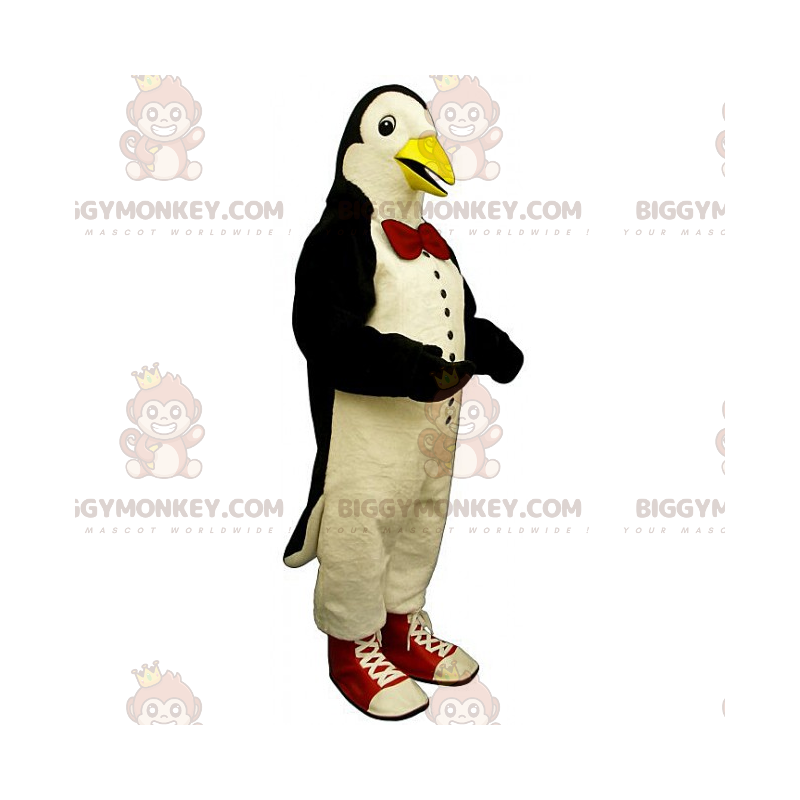 Penguin BIGGYMONKEY™ maskotdräkt med fluga och sneakers - Penguin BIGGYMONKEY™ maskotdräkt med fluga och sneakers -