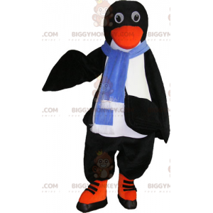 Pingviini BIGGYMONKEY™ maskottiasu sinisellä huivilla