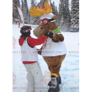 BIGGYMONKEY™ Moose Reindeer Caribou Mascot Costume In Ski Outfit - Deer and doe mascots - BIGGYMONKEY_02230 - BiggyMonkey.com