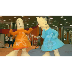 2 Maskottchen für Mädchen und Jungen von BIGGYMONKEY™ in orangefarbenen und blauen Outfits - BiggyMonkey.com