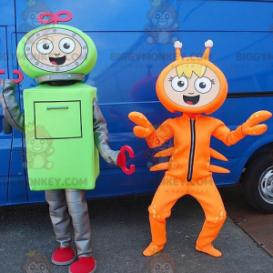 2 μασκότ της BIGGYMONKEY™, ένα πράσινο ρομπότ και μια πορτοκαλί