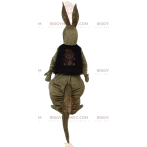 BIGGYMONKEY™ maskotkostume Brun & hvid kænguru med sort vest -