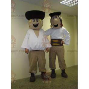 2 BIGGYMONKEY™s maskot av slovakiska män i traditionella kläder