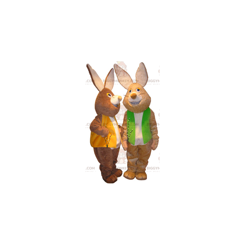 2 BIGGYMONKEY™s maskot av brune og hvite kaniner med fargede vester - Kanin maskot - BIGGYMONKEY_06183 - BiggyMonkey.com