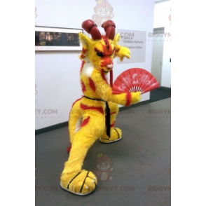 Röd och gul kinesisk Dragon Buff Goat BIGGYMONKEY™ maskotdräkt