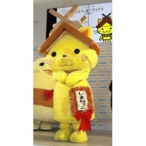 BiggyMonkey mascot: Yellow cat mascot with a house roof on the head. Discover @biggymonkey_mascots #mascots - Link : https://bit.ly/3linbWk - BIGGYMONKEY_0596 #mascots #mascot #event #costume #biggymonkey #marketing #customized #with #cat #the #yellow #... https://www.biggymonkey.com/en/cat-mascots/596-yellow-cat-mascot-with-a-house-roof-on-the-head.html