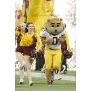 BiggyMonkey mascot: Brown bear mascot in sportswear. Discover @biggymonkey_mascots #mascots - Link : https://bit.ly/3linbWk - BIGGYMONKEY_0719 #bear #mascots #mascot #event #costume #biggymonkey #marketing #customized #brown #sportswear #costume #custom https://www.biggymonkey.com/en/bear-mascot/719-brown-bear-mascot-in-sportswear.html